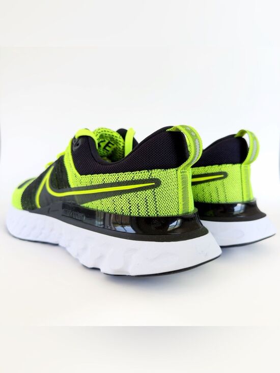 Nike React Infinity Run‎ Flyknit 2 Running Shoes Men\'s Size 11.5 CT2357 700 Nike React Infinity Run Flyknit 2 Volt Black Mens 11 Shoes  main image 4